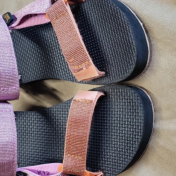 Teva Multicolor Midform Universal Metallic Shiny Strappy Sandals Youth Size 12 - Picture 11 of 13